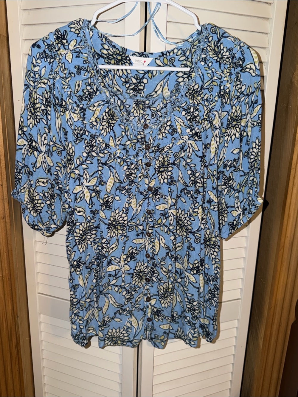 Intro Light Blue Floral Button-Front Blouse